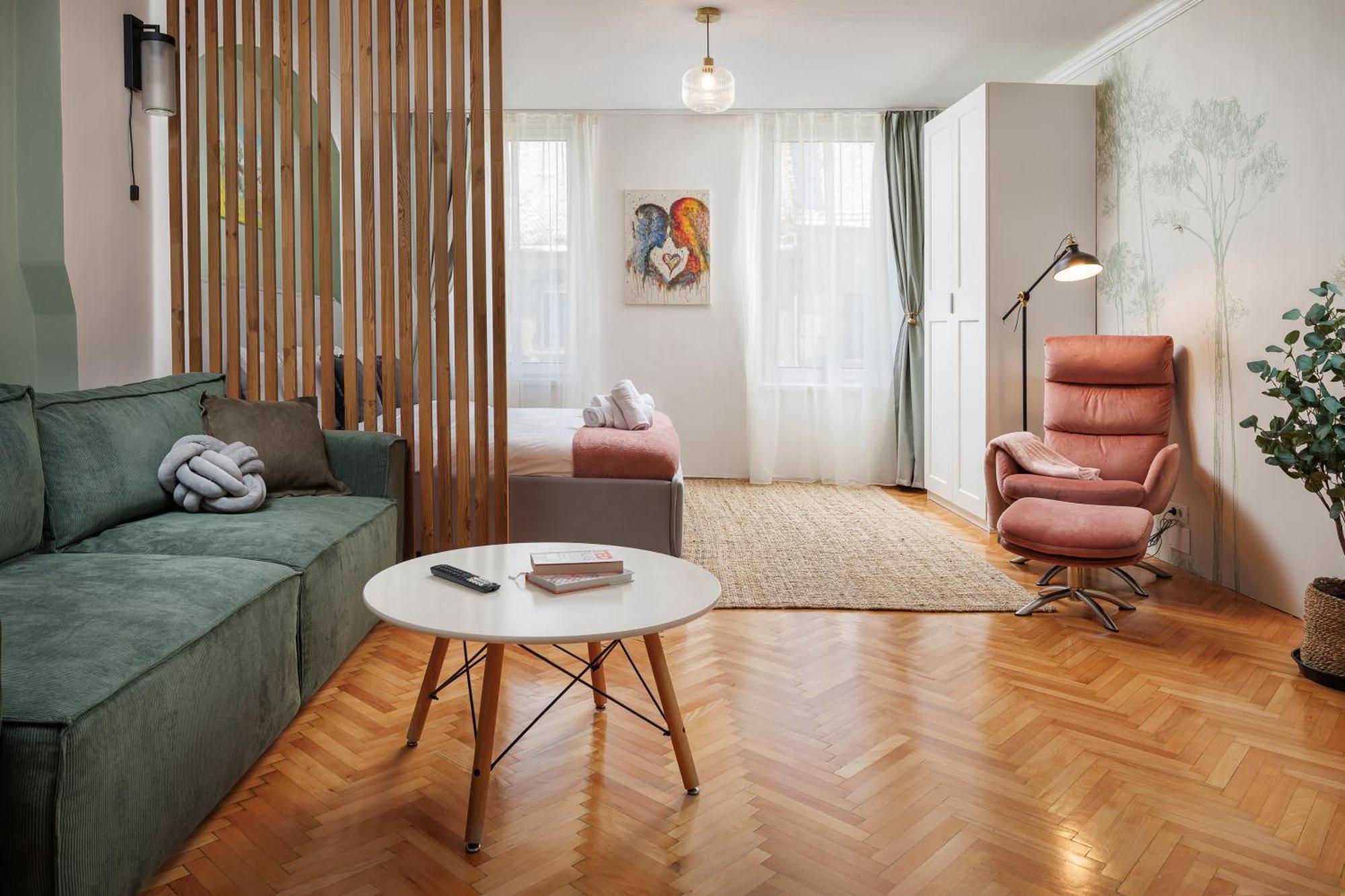Lunga 16 Guesthouse 2 Brasov Ngoại thất bức ảnh